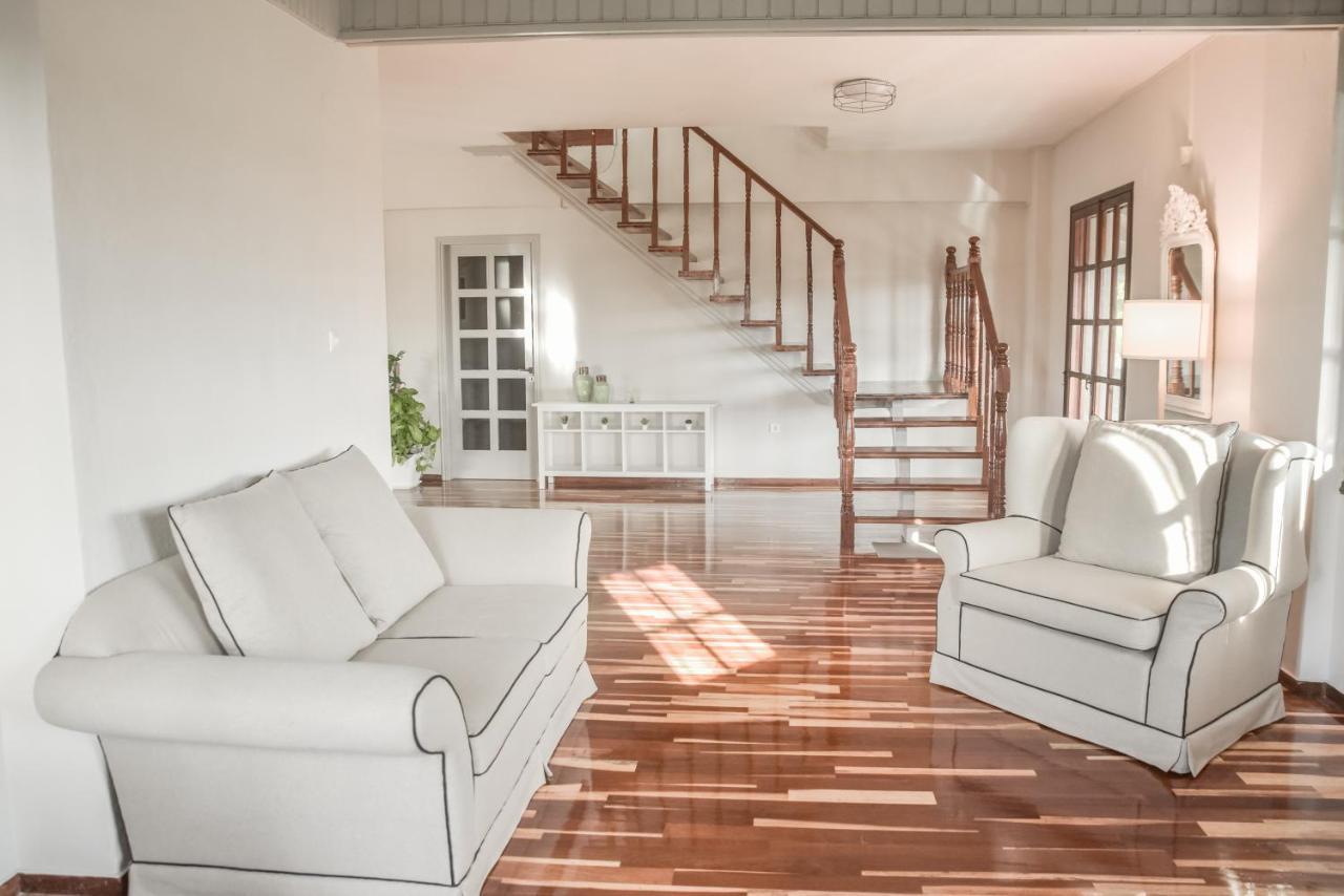 Alexandre Maison Beachfront Gialova Vacation Home Esterno foto