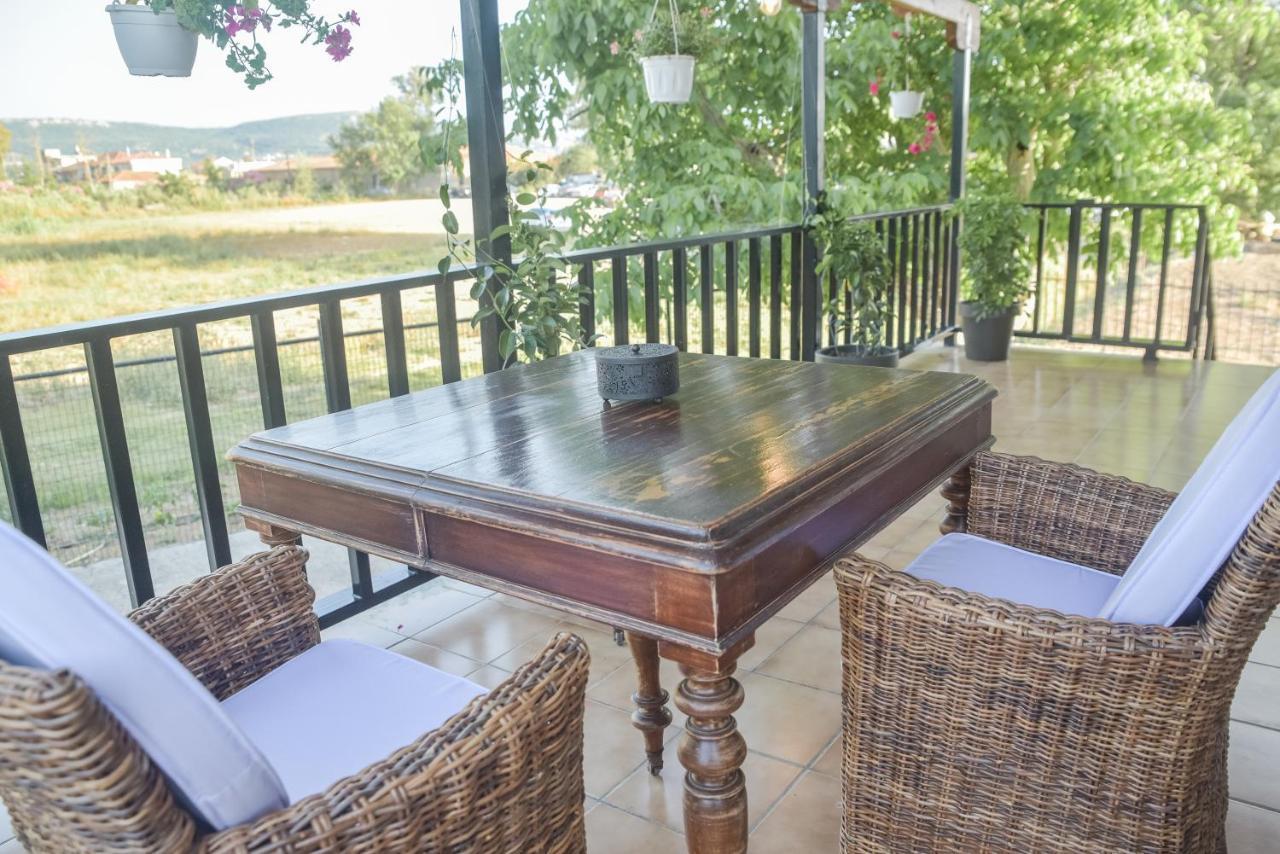 Alexandre Maison Beachfront Gialova Vacation Home Esterno foto